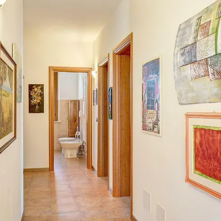 Finestra Su Apartment Lucignano